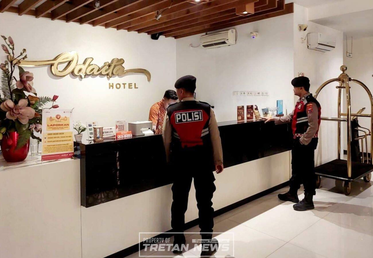 Polisi dialog dengan petugas Hotel Odaita Pamekasan