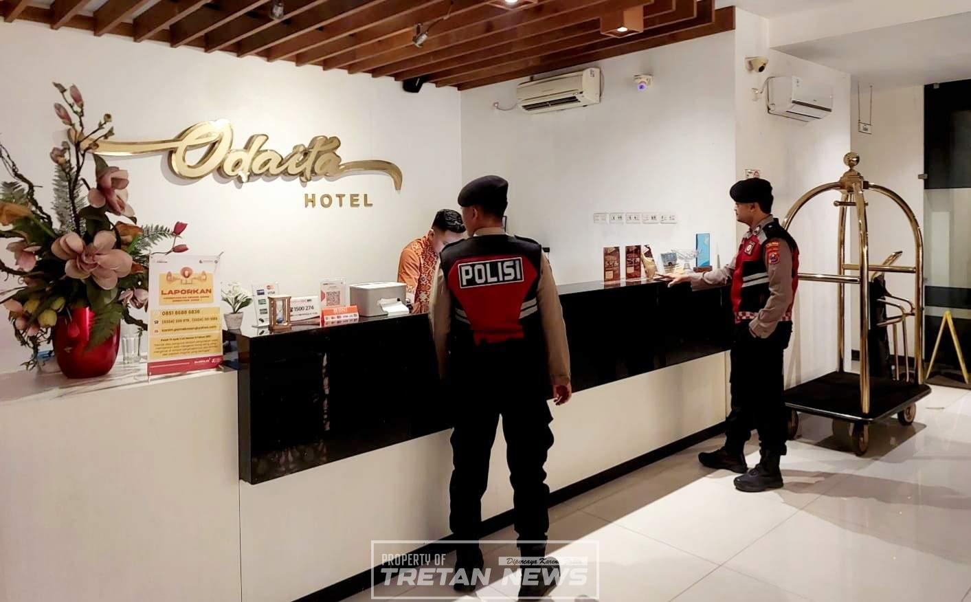 Polisi dialog dengan petugas Hotel Odaita Pamekasan