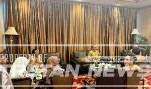 Bupati Pamekasan Kholilurrahman bersama jajaran OPD saat audiensi dengan Kemendagri membahas program LSDP dan pengelolaan lingkungan