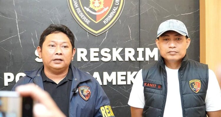 Kasat Reskrim Polres Pamekasan memberikan keterangan terkait pelimpahan kasus kekerasan seksual ke Kejaksaan