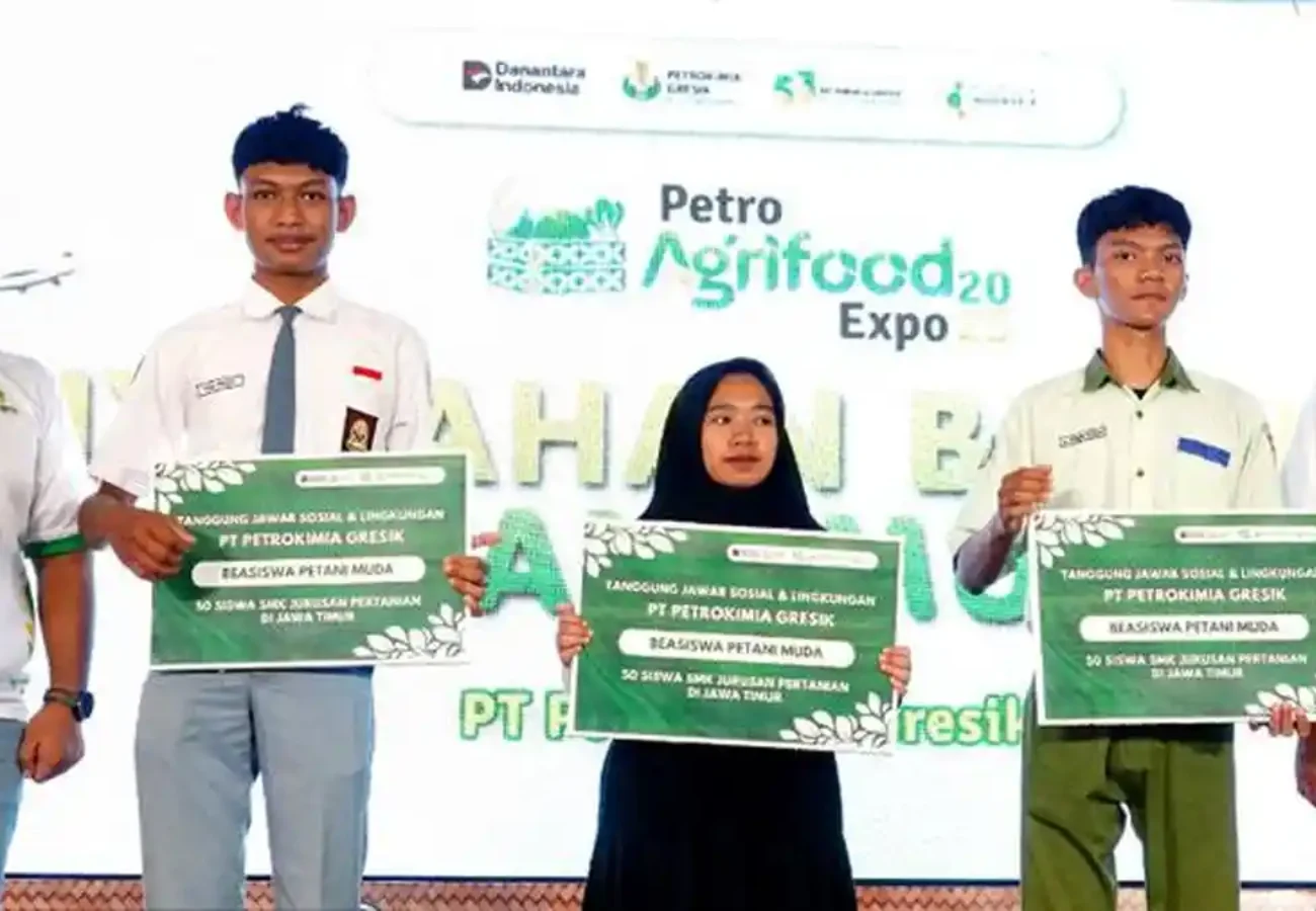 Program Beasiswa Petani Muda Petrokimia Gresik untuk siswa SMK pertanian di Jawa Timur