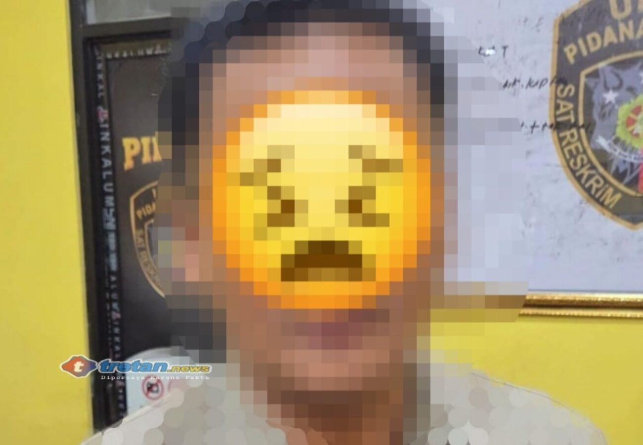Pelaku penusukan di pemakaman Pamekasan yang berhasil ditangkap polisi saat berada di Mapolres Pamekasan