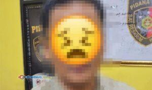 Pelaku penusukan di pemakaman Pamekasan yang berhasil ditangkap polisi saat berada di Mapolres Pamekasan