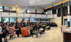 Suasana konferensi dan workshop Build with AI Surabaya 2026 di ISTTS bersama developer, mahasiswa, dan pembicara teknologi AI internasional.