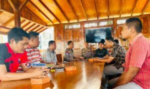 Rapat koordinasi pengamanan Jalan Sehat HUT ke-14 Kabar Madura di Joglo Mapolres Pamekasan