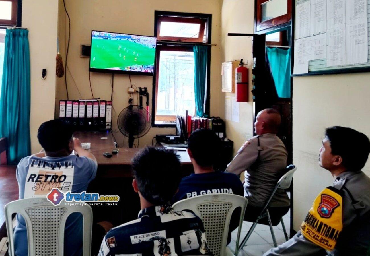 Polres Pamekasan nobar Piala Dunia 2026 bersama masyarakat di berbagai lokasi
