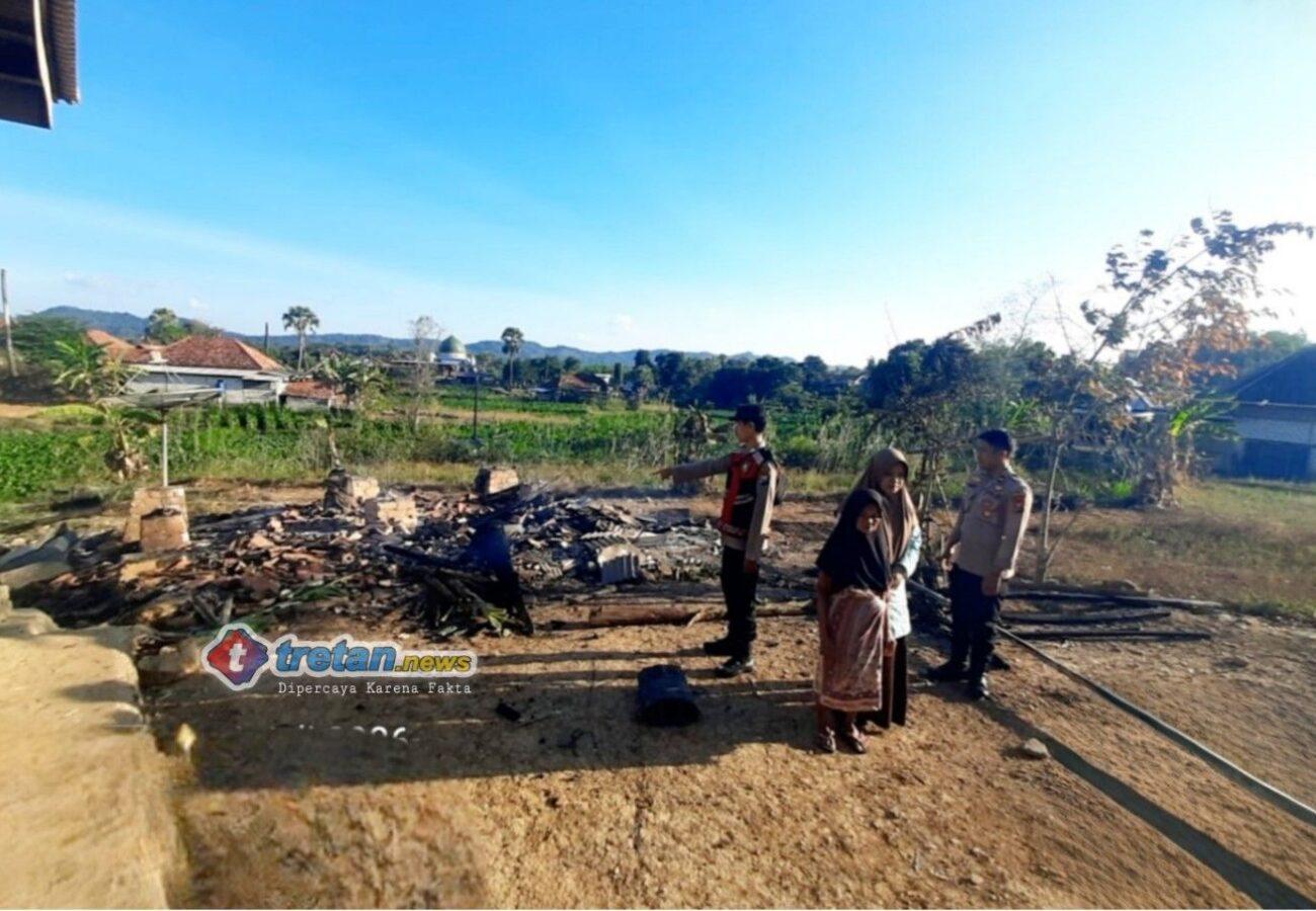 Musholla milik lansia terbakar di Desa Tampojung Pregih Waru