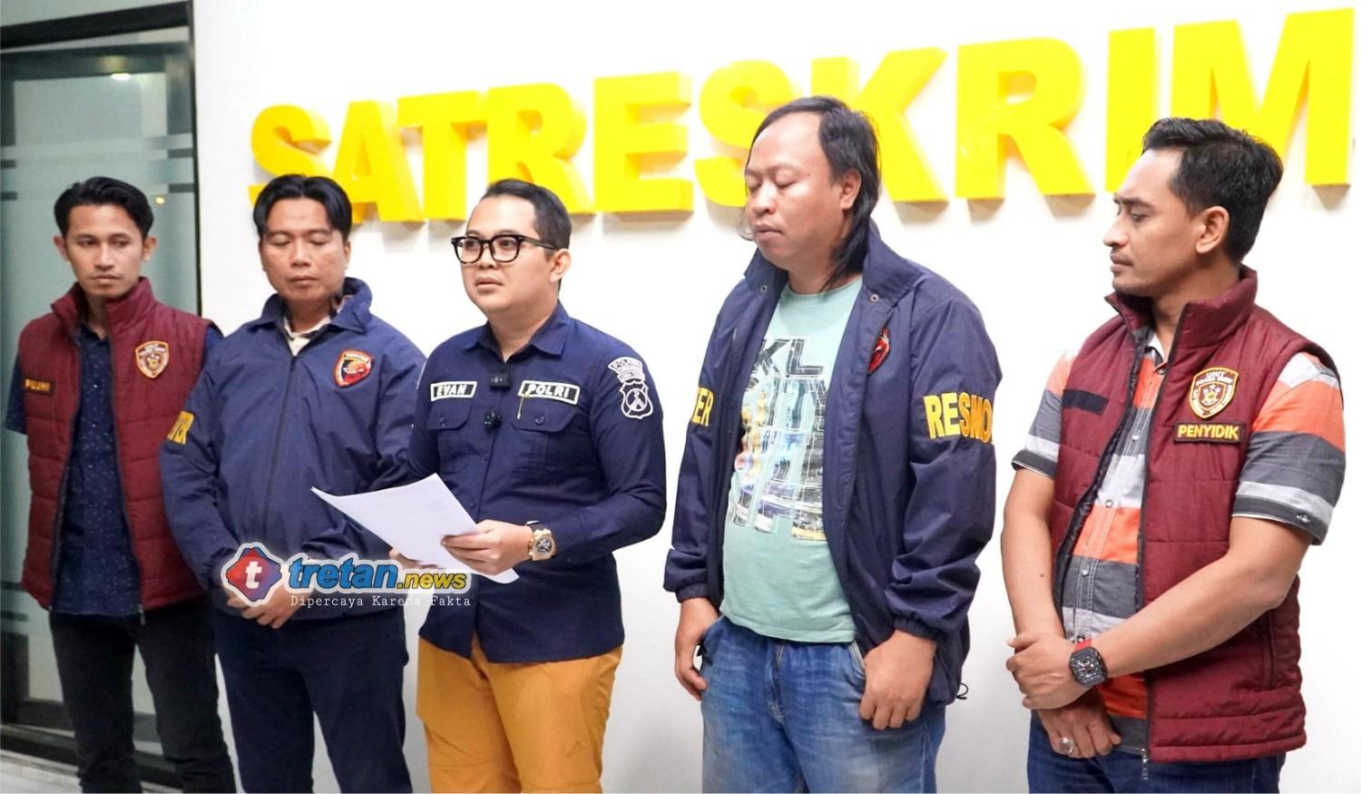 Polres Pamekasan rilis penetapan tiga tersangka kasus data pribadi