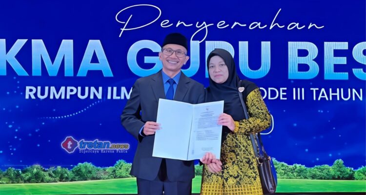 Prof. Achmad Mulyadi resmi menerima penetapan Guru Besar UIN Madura di Jakarta