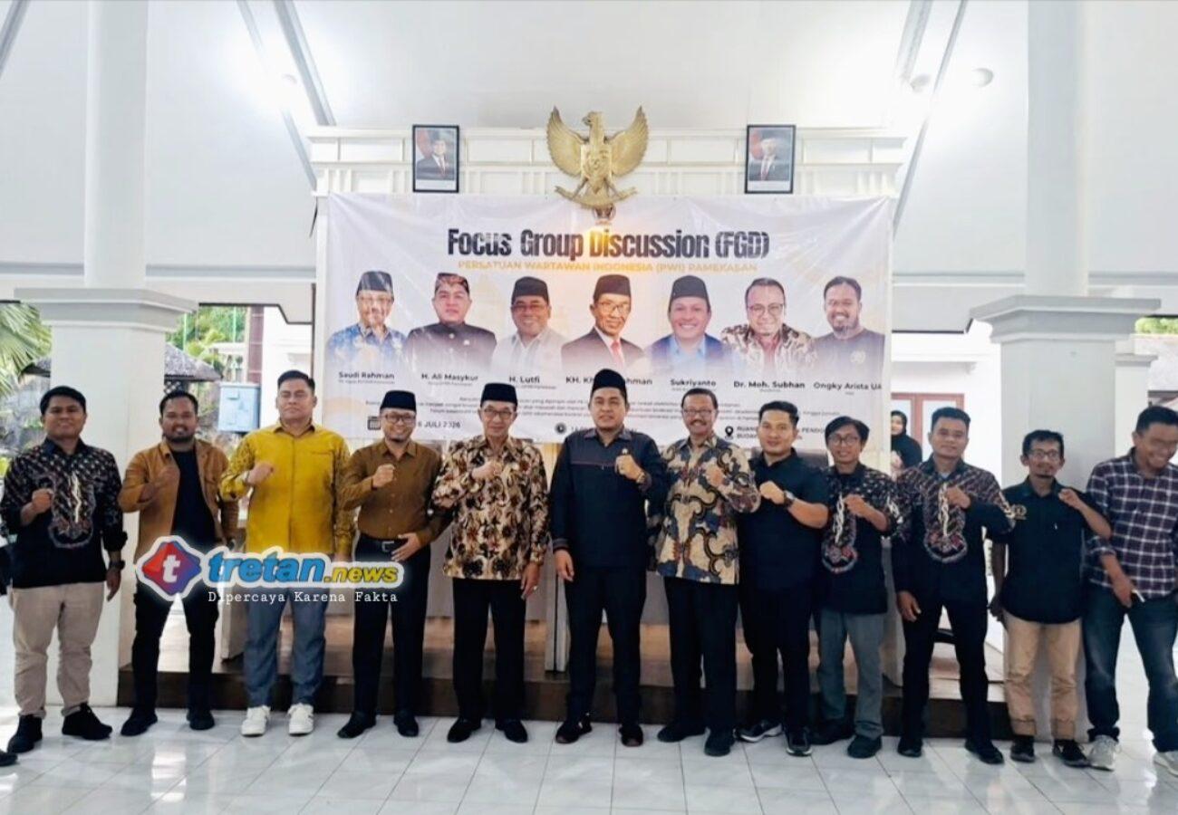 FGD PWI Pamekasan membahas banyaknya jabatan Plt OPD