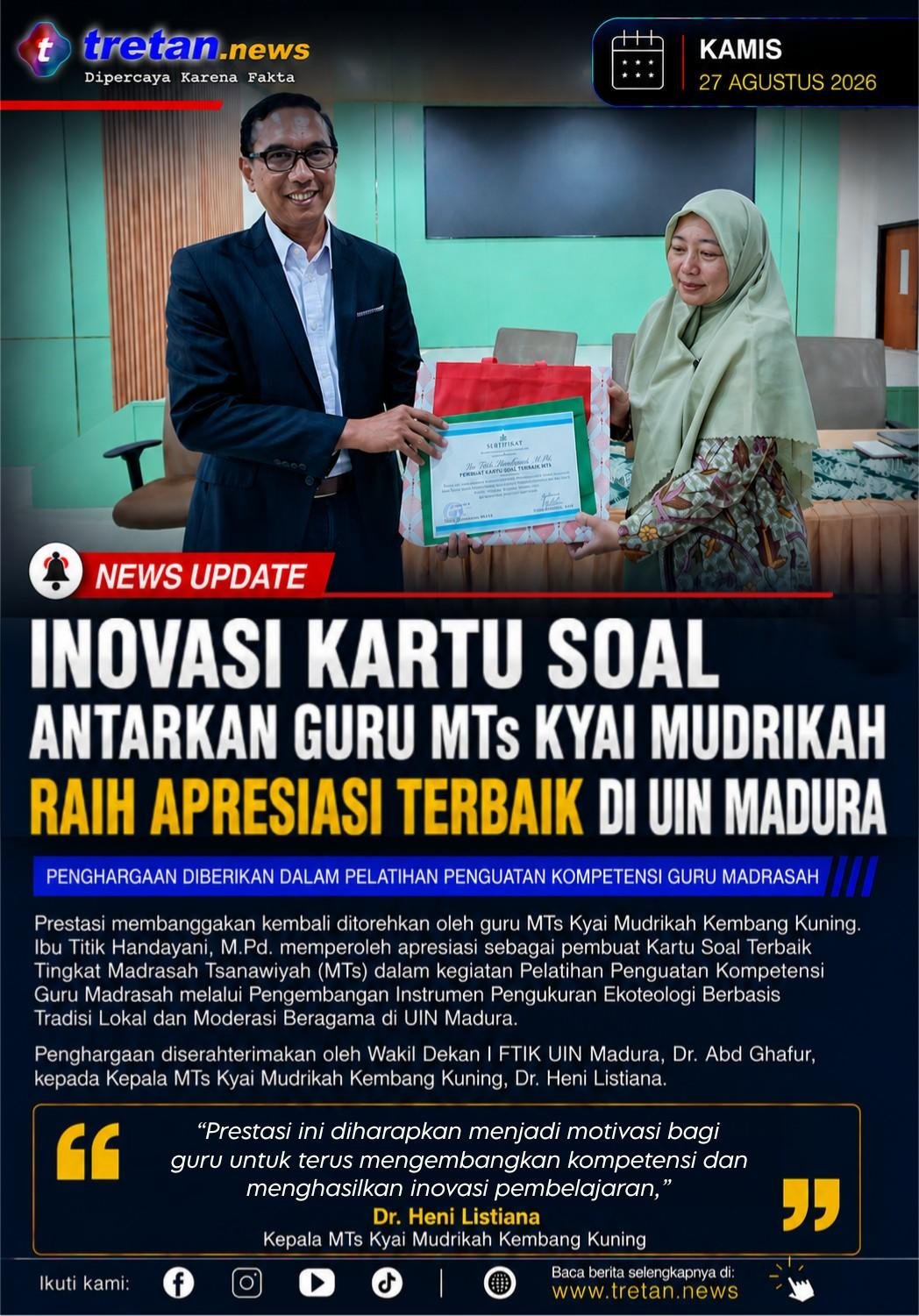 Guru MTs Kyai Mudrikah menerima apresiasi Kartu Soal Terbaik