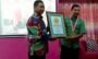 Yudi Ananta menerima penghargaan Hari Sales Sedunia dari LEPRID