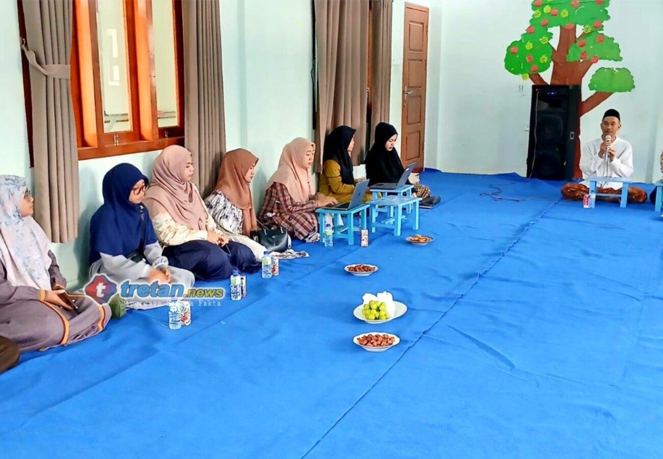 FGD penyusunan kurikulum MTsS Kyai Mudrikah Kembang Kuning