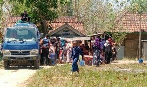 Kemarau Sampang 2026 diprediksi berlangsung hingga akhir November dan berpotensi berlanjut Desember. BPBD terus melakukan dropping air bersih.