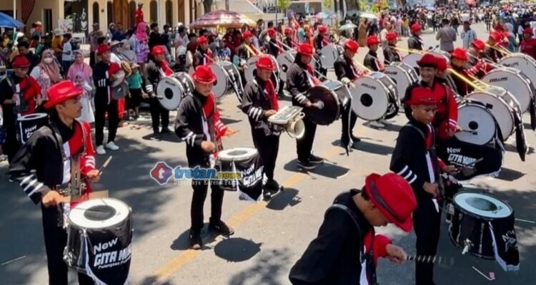 new-gita-nuris-festival-drumband-hari-jadi-pamekasan-496
